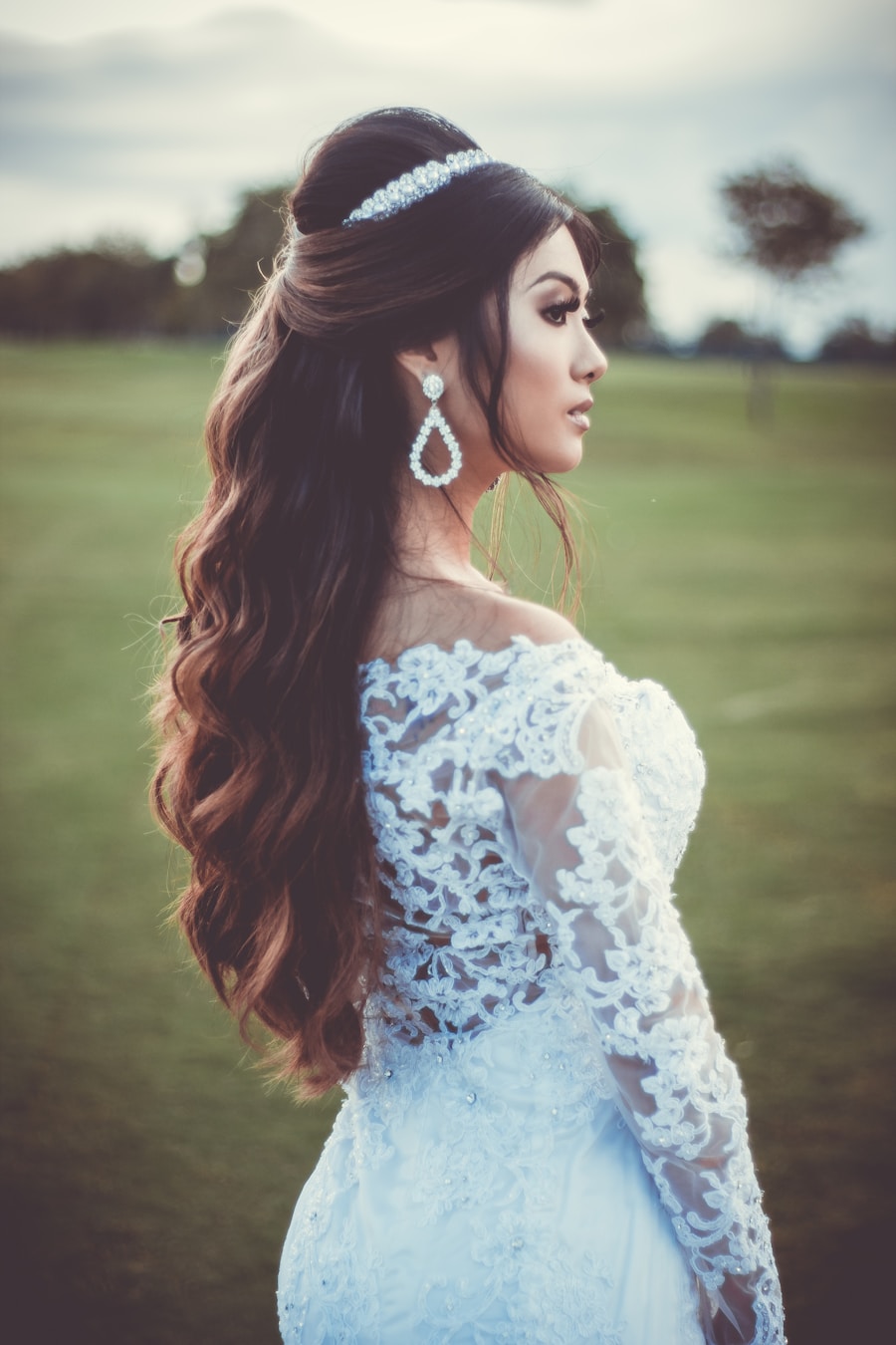 Photo "wedding hair and makeup near me"