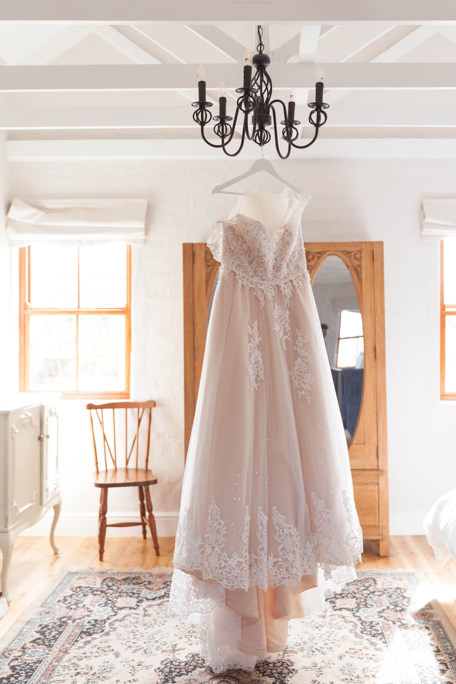 Fluffy Wedding Dress: Voluminous Gowns for a Statement and Fairytale Look
